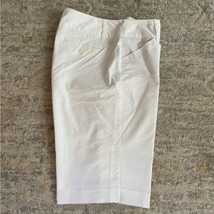 Pre-loved white shorts. Excellent condition.